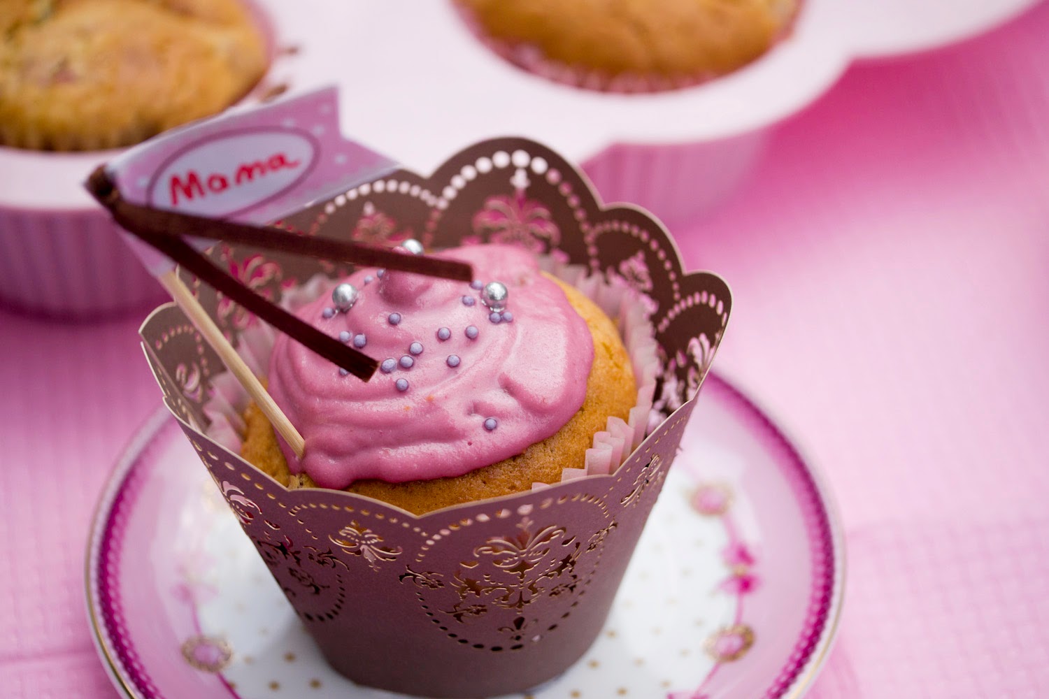  Raspberry creme fraiche cupcakes with marzipan frosting - a wonderful Mother's Day baking idea 
