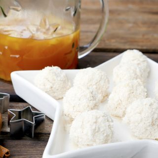 Baked apple punch and cookies from the Christmas bakery