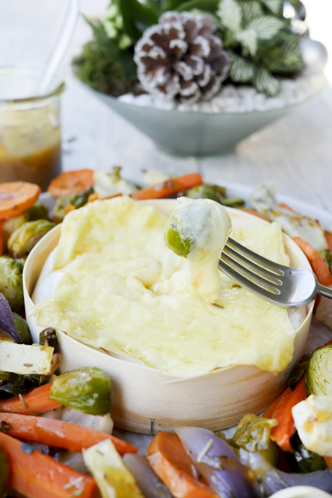  Low Carb Oven Vegetables with Honey Mustard Dressing and Creamy Oven Cheese 